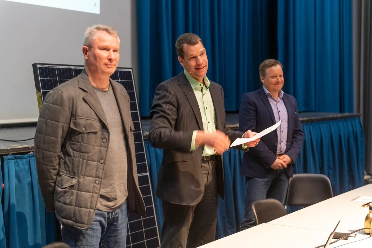 Weisslingen schreibt Geschichte. Am Donnerstag Abend wurde der erste Schweizer Energiepark gegründet.